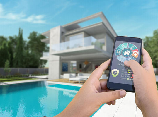 Pool of Luxury Above Ground Fibre Glass Endless Transparent with Wood Plastic Board
