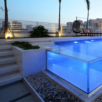 Outdoor Acrylic Swim Spa with Dry Thermostatic Polymerization Technology and 30 Years