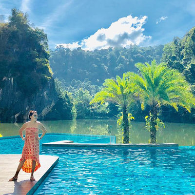 Aupool Acrylic Suspended Transparent Glass Swimming Pool Design with PMMA Acrylic Panel
